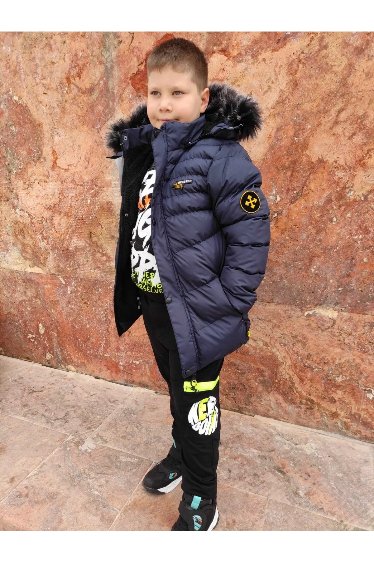 Çocuk Polar Mont Kapüşonlu